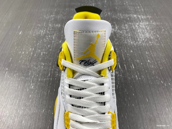 Retro Jordan Sulfur AQ9129-101 4 Vivid 1021